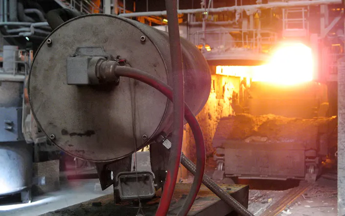 Automatisierte Thermografie in der Stahlindustrie - Schutzgehäuse