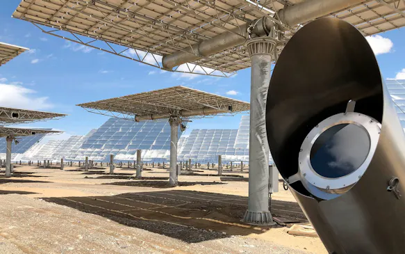 Solar Power Tower Check - Mirror arrays and protective housing