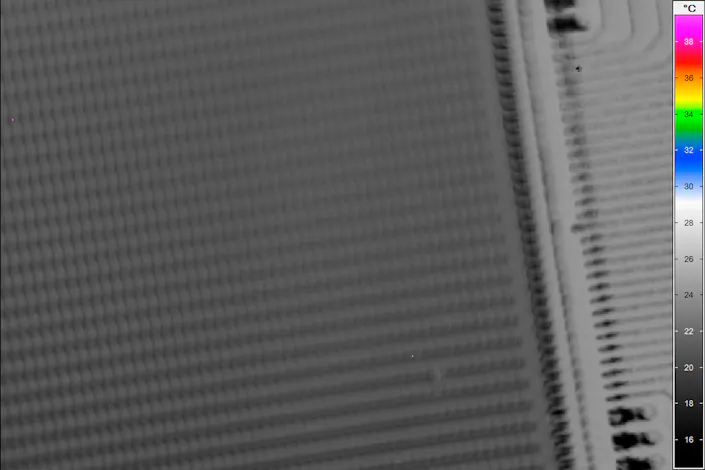 InfraTec Lock-In Thermography - Image of a circuit board