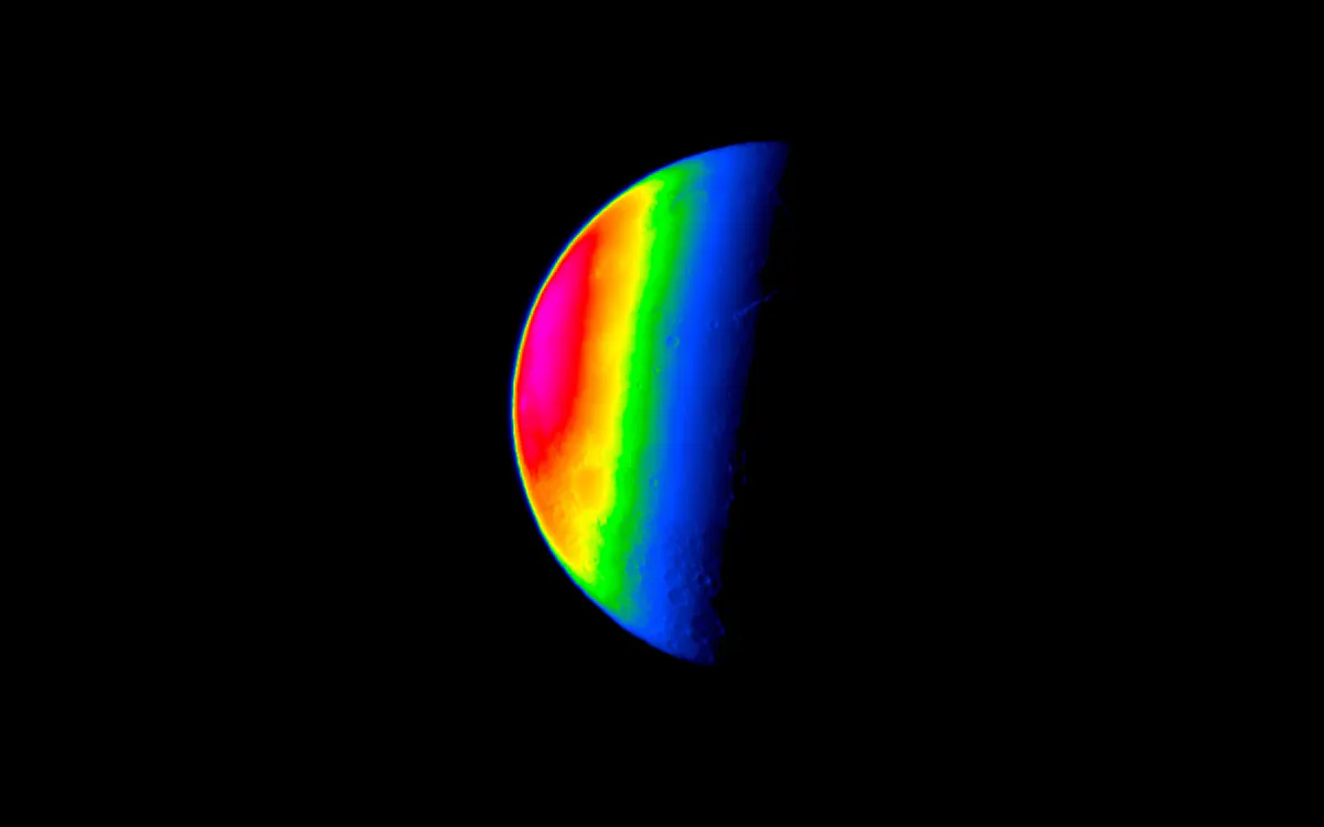 Thermal Image of the Moon at Winter Solstice