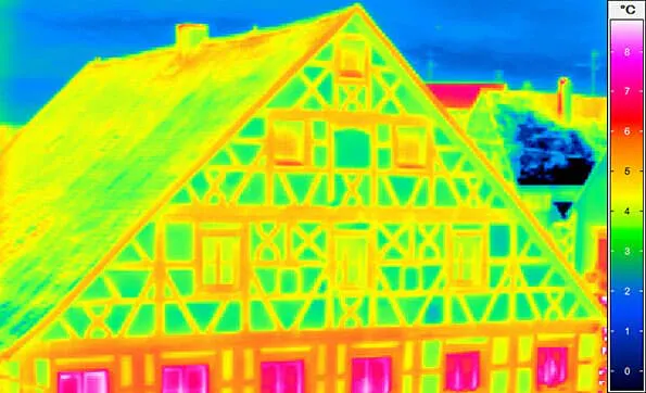 thermal imaging of a framework facade