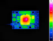 Thermografie-Aufnahme einer Mikrocontroller-Platine
